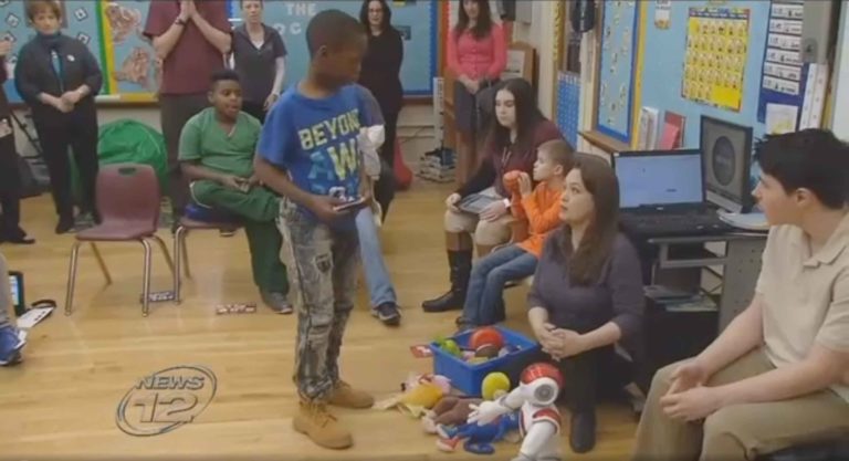 Students learn using programmable robot