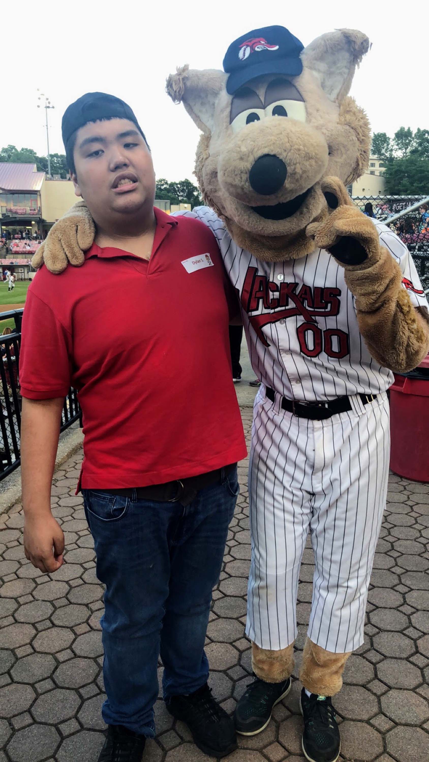 The Phoenix Center's families enjoyed Jackals Baseball Game! - The